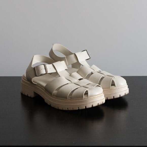 Old Navy Chunky Heel Fisherman Sandals – White | Women’s Size 8 - Picture 2 of 10